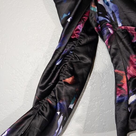 New Badgley Mischka Black‎ Bustier Floral Top Size 6 - Picture 3 of 8